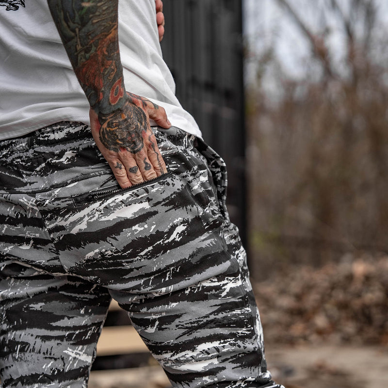 Load image into Gallery viewer, Men&#39;s Adjustable Performance Joggers 2.0
