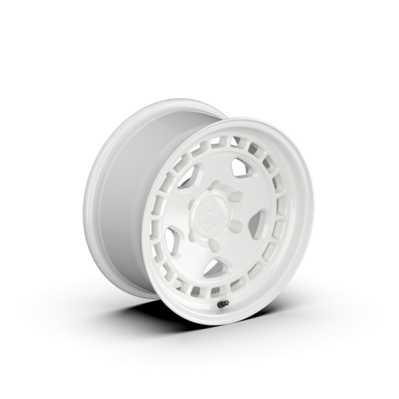 Load image into Gallery viewer, fifteen52 Turbomac HD Classic 16x8 / 6x139.7 BP / 0 ET / 106.2mm CB / 4.5in BS / Classic White Wheel
