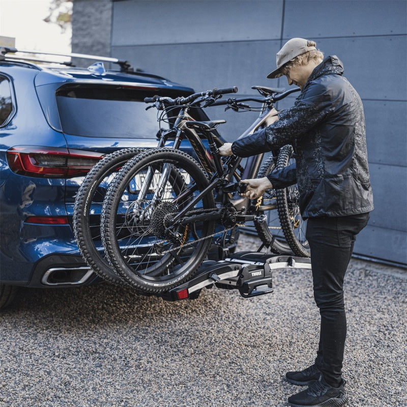 Load image into Gallery viewer, Thule EasyFold XT 2 - Fully Foldable Platform Hitch Bike Rack (Up to 2 Bikes) - Black/Silver
