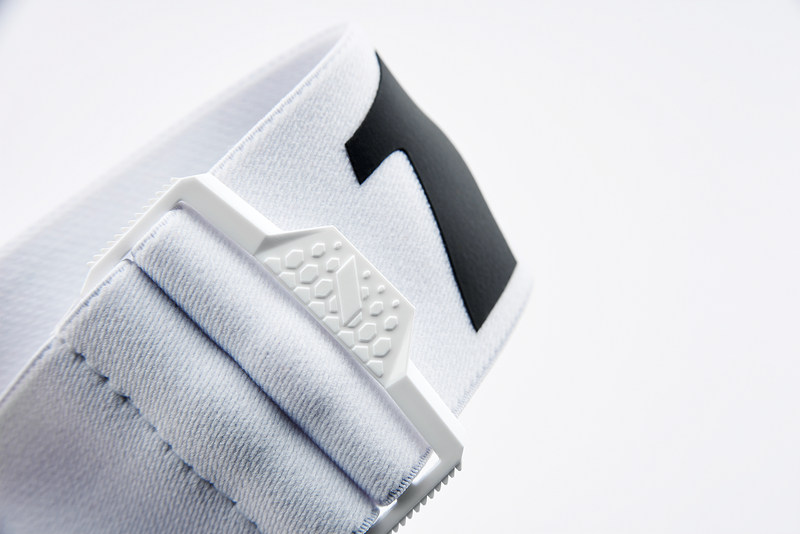 Load image into Gallery viewer, 100% Armega Goggles - Lightsaber - Red Mirror 50005-00002
