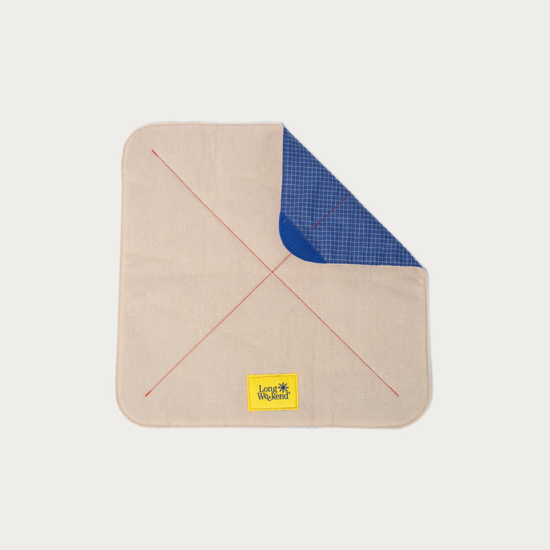 Load image into Gallery viewer, Padded Camera Wrap -16"x16" &amp; 19"x19"
