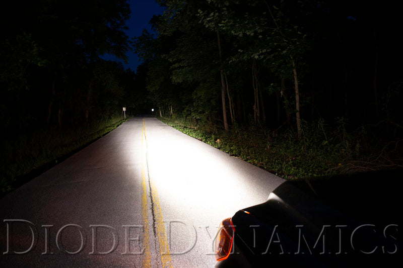 Load image into Gallery viewer, Diode Dynamics 14-21 Toyota Tundra SS30 Stealth Lightbar Kit - Amber Driving
