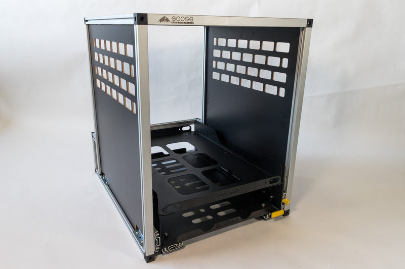 Load image into Gallery viewer, CampKitchen 2.51 - 25" Deep Module
