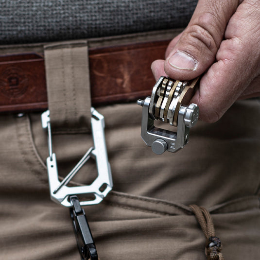 Carabiner & Shackle