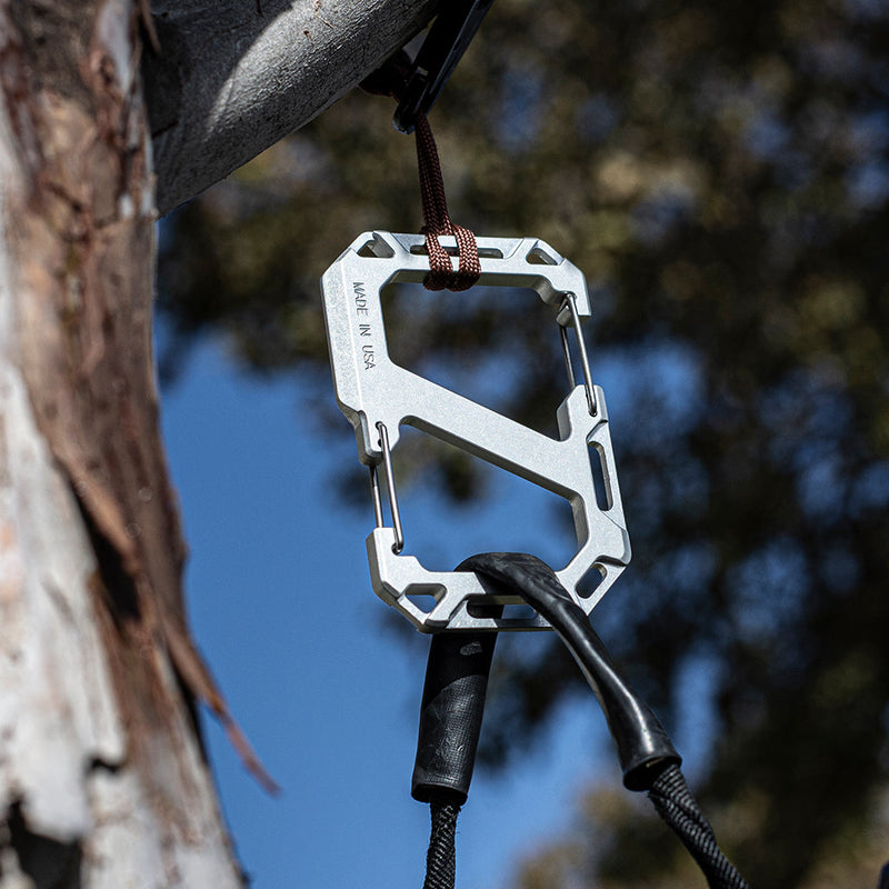 Load image into Gallery viewer, Carabiner XL &amp; Shackle
