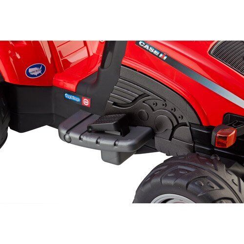 Load image into Gallery viewer, Case IH Lil&#39; Tractor and Trailer: 6V Battery-Powered Ride-On for Kids
