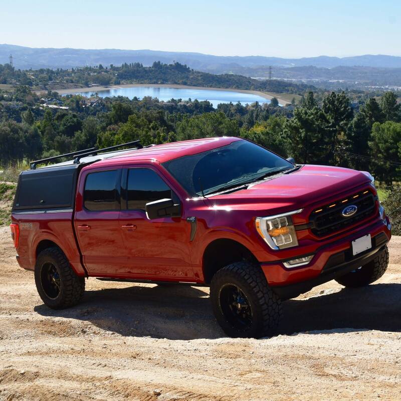 Load image into Gallery viewer, Westin 16-23 Toyota Tacoma 5.2ft. Bed EXP Truck Cap - Black (Box 1 ONLY)
