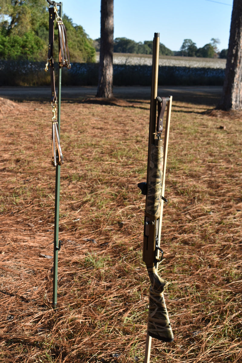 Load image into Gallery viewer, Chambless Duck Gun Hanger
