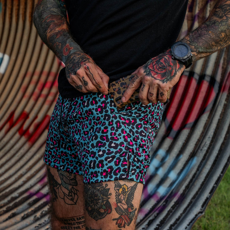 Load image into Gallery viewer, Men's Hooch Daddy Mesh Shorts | 5"
