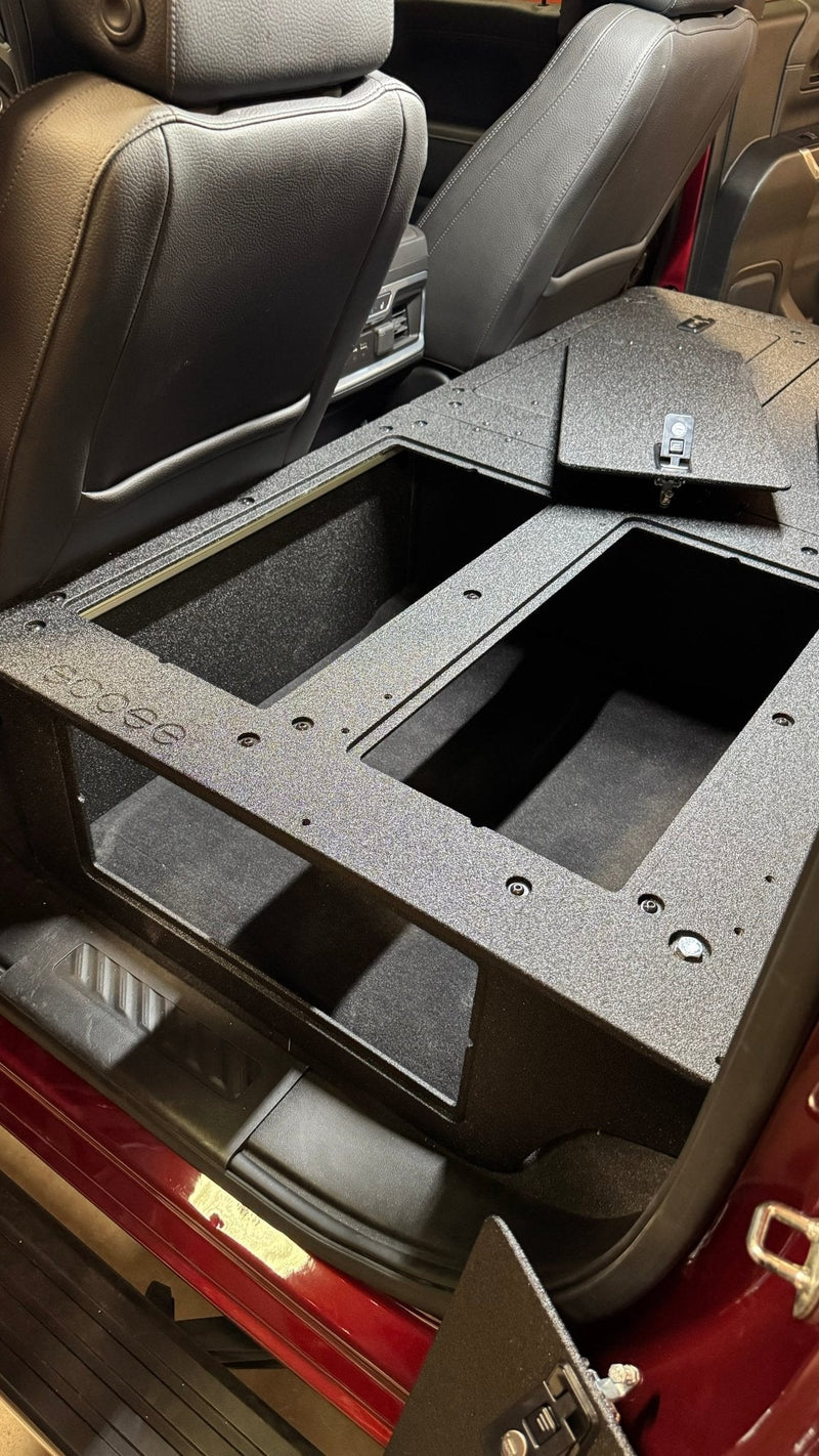Load image into Gallery viewer, CHEVY - SILVERADO - 4TH GEN - GMC - SIERRA - 2019-PRESENT - 5TH GEN - EXPLORE SERIES - CREW CAB - SEAT DELETE PLATE SYSTEM - SECOND ROW - 100%
