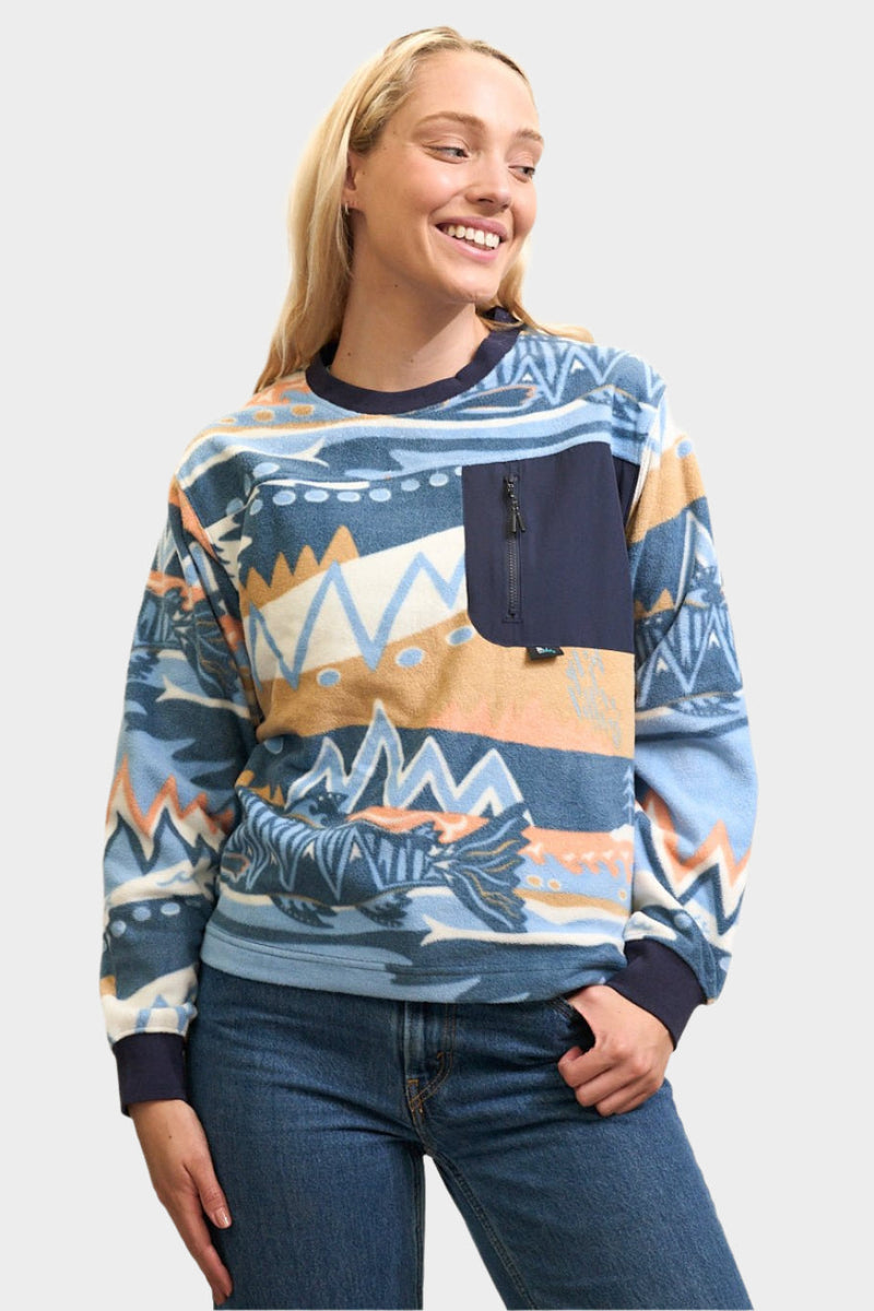 Load image into Gallery viewer, Chummy Fleece Crew Neck
