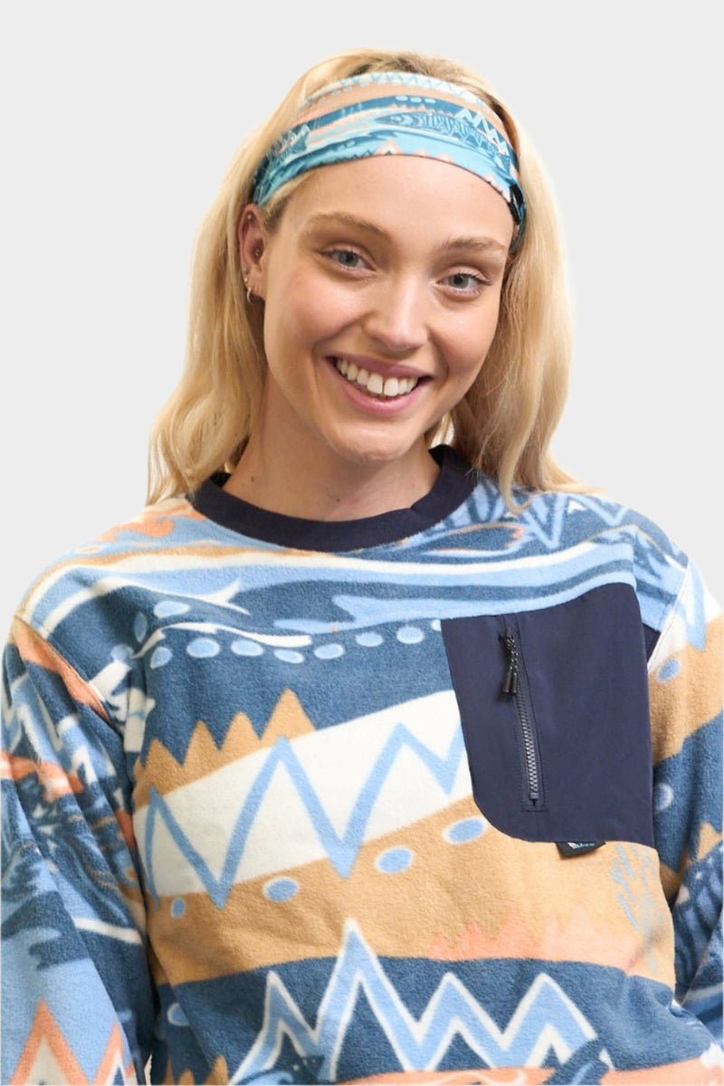 Load image into Gallery viewer, Chummy Fleece Crew Neck
