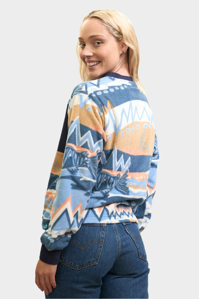 Load image into Gallery viewer, Chummy Fleece Crew Neck
