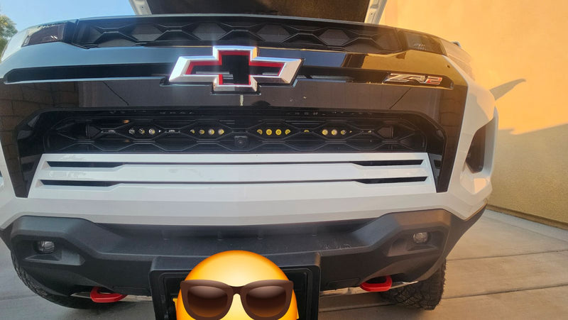 Load image into Gallery viewer, 2023+ Chevrolet Colorado Single 30in Light Bar
