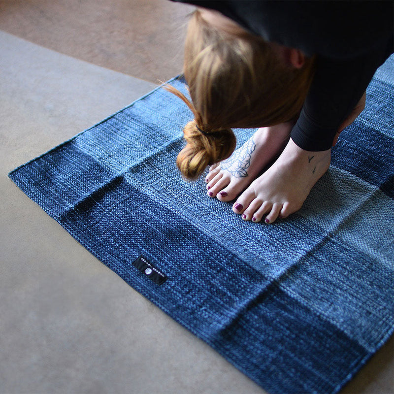 Load image into Gallery viewer, Cotton Yoga Rug
