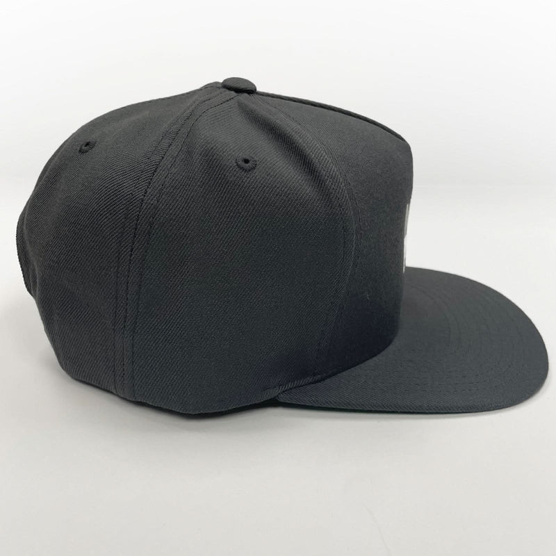 Load image into Gallery viewer, Minus33 Logo Hats
