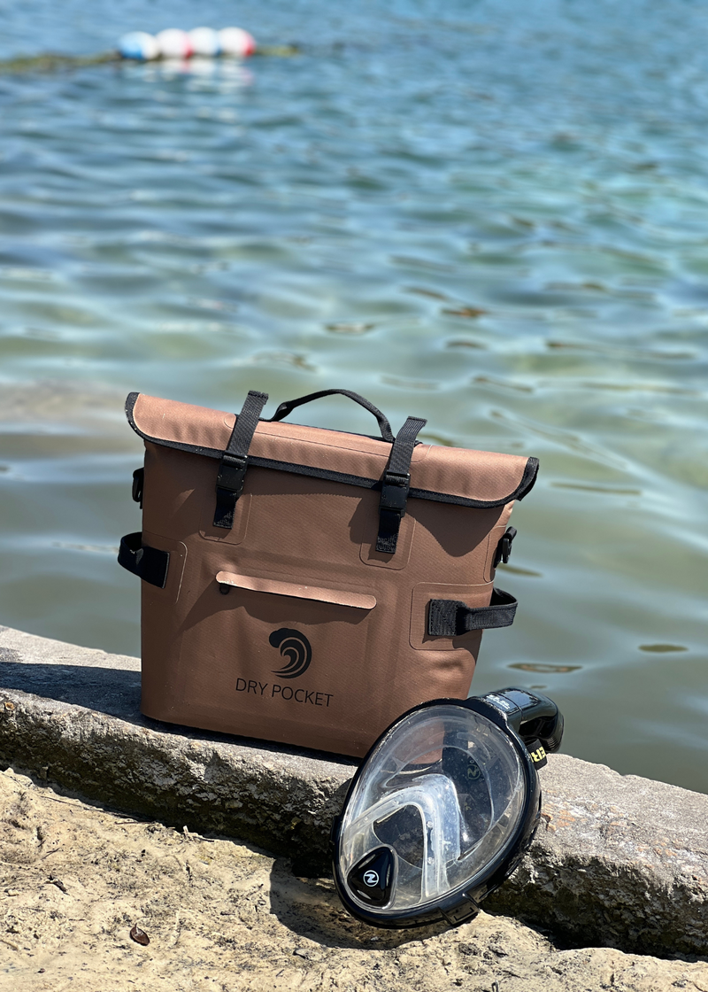 Load image into Gallery viewer, Waterproof Floating Cooler Bag (Pre-Order)
