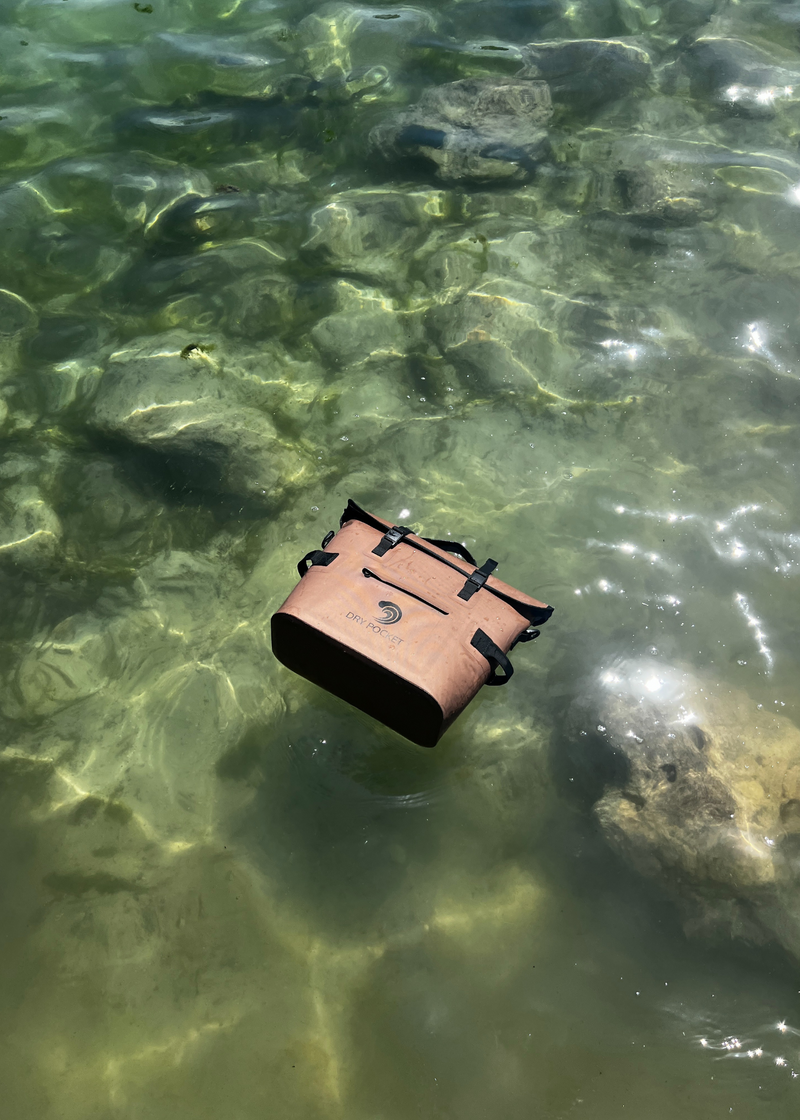 Load image into Gallery viewer, Waterproof Floating Cooler Bag (Pre-Order)
