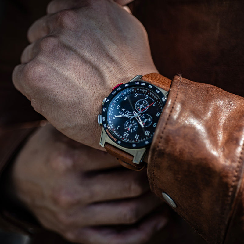Load image into Gallery viewer, CR-01 - Chrono Watch with Italian Leather Strap - Whiskey Brown
