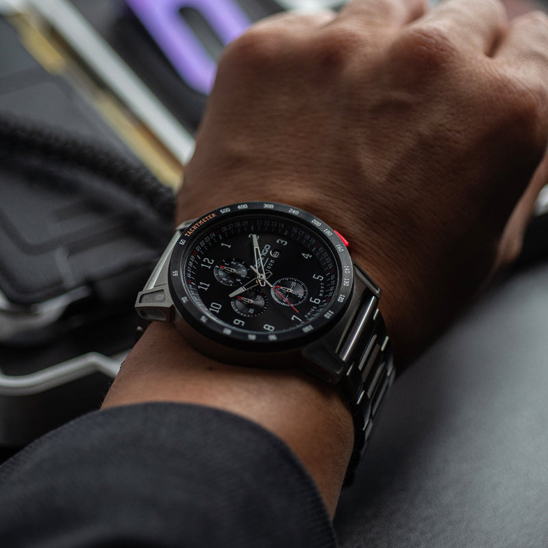 Load image into Gallery viewer, CR-01 - Chrono Watch with Metal Bracelet
