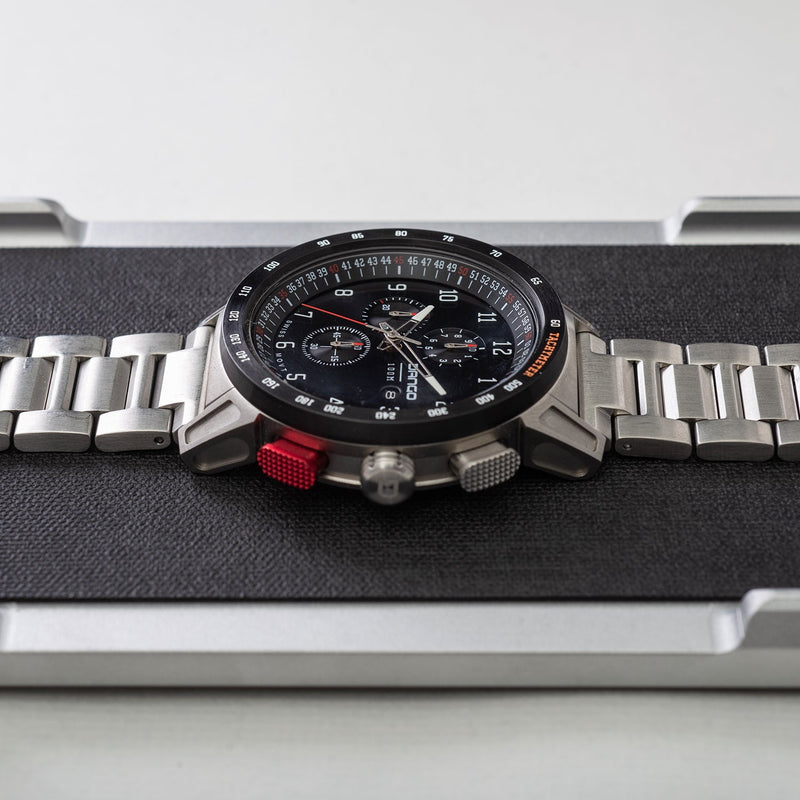 Load image into Gallery viewer, CR-01 - Chrono Watch with Metal Bracelet
