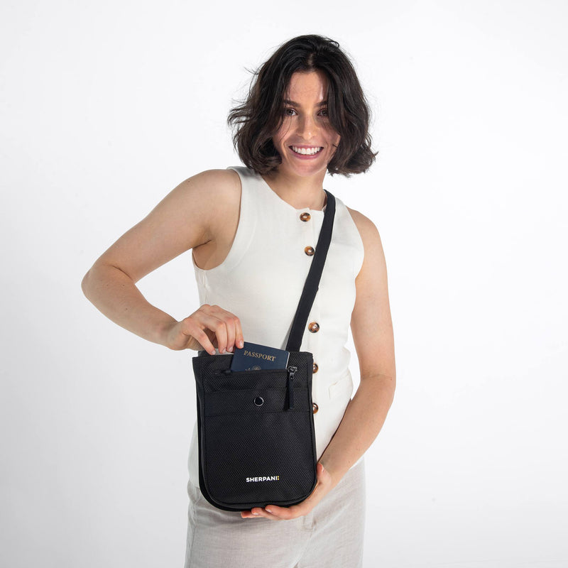 Load image into Gallery viewer, Prima AT | Travel Crossbody - Houndstooth Print
