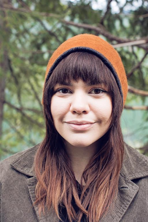 Load image into Gallery viewer, Cuenca Reversible Brushed Alpaca Beanie Hat
