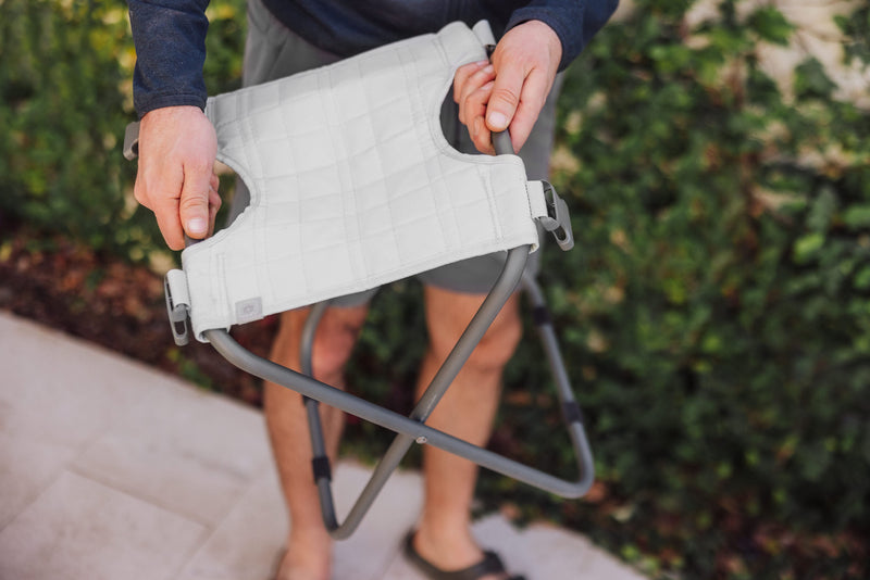 Load image into Gallery viewer, Gardener 2.0 Folding Seat with Tools
