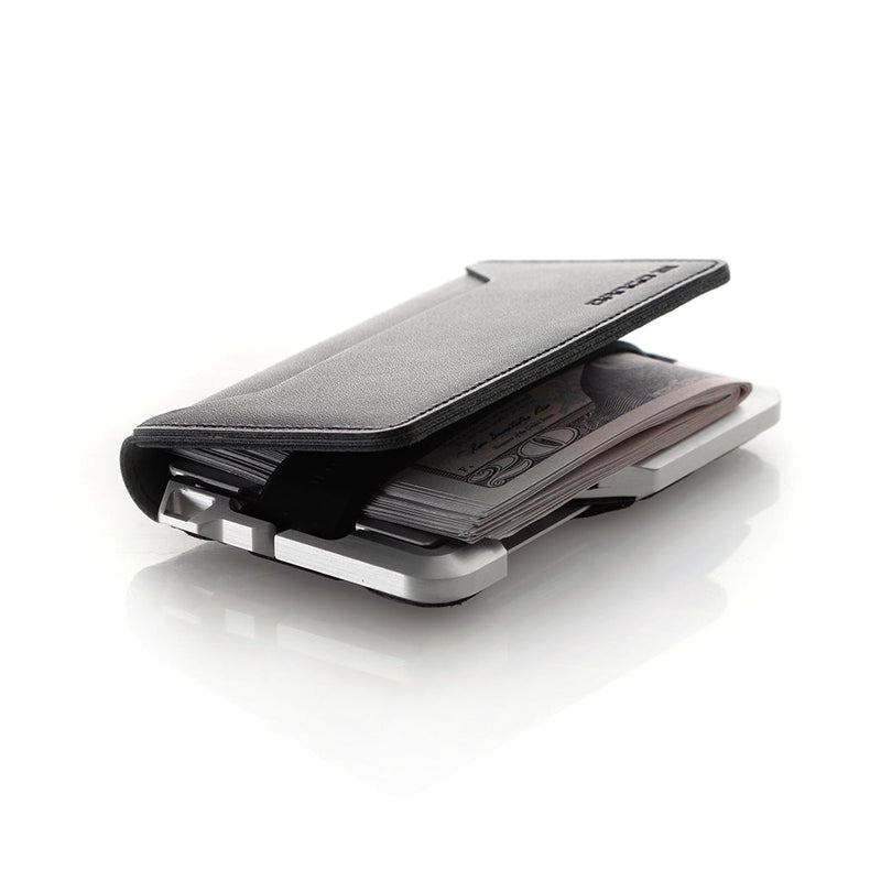 Load image into Gallery viewer, D01 Dapper™ Bifold Wallet
