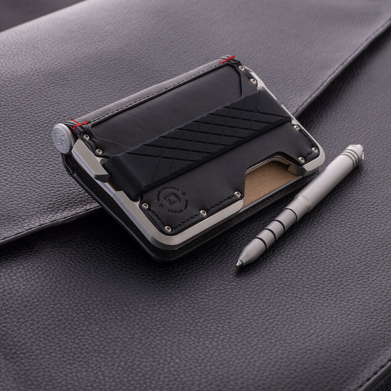 Load image into Gallery viewer, D01 Dapper™ Pen Wallet
