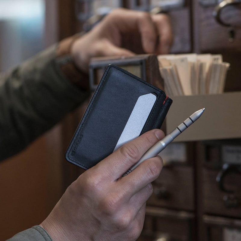 Load image into Gallery viewer, D01 Dapper™ Pen Wallet
