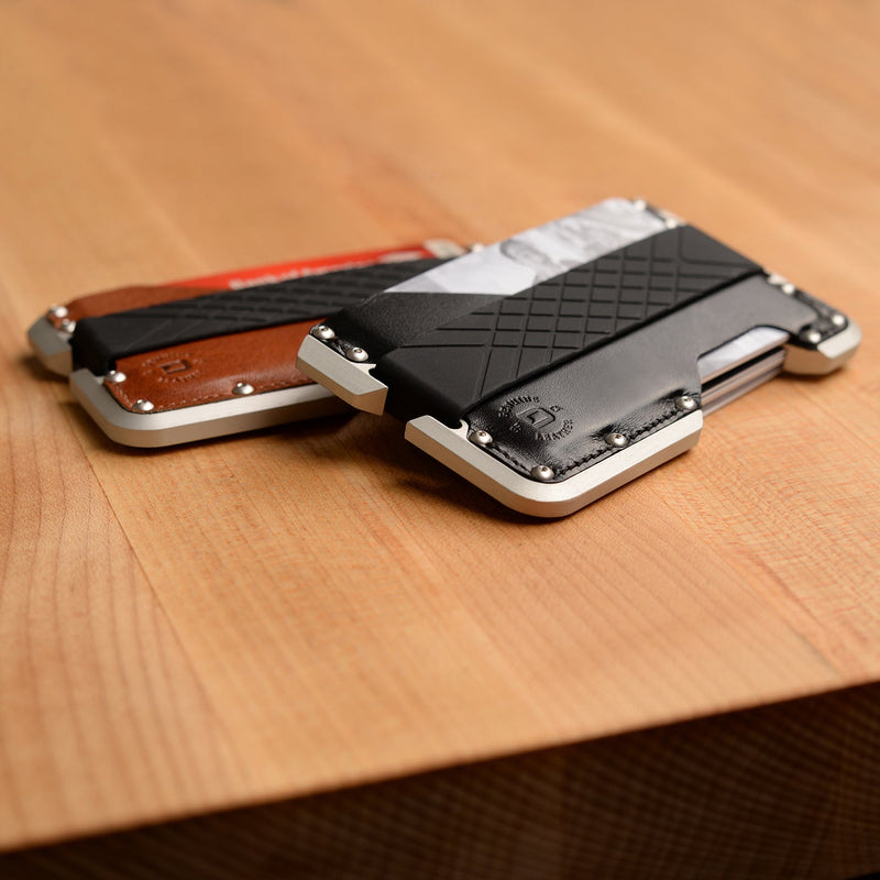 Load image into Gallery viewer, D01 Dapper™ Wallet
