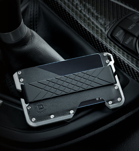 D01 Dapper™ Wallet