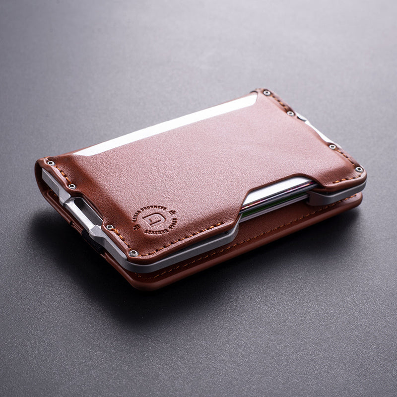 Load image into Gallery viewer, D03 Dapper™ Bifold Wallet

