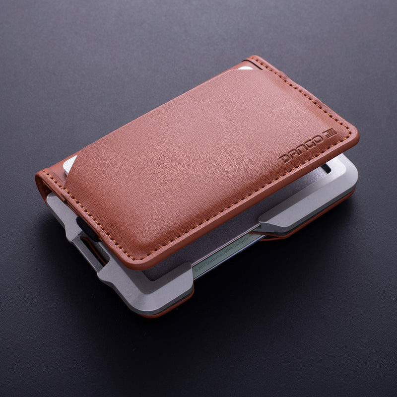Load image into Gallery viewer, D03 Dapper™ Bifold Wallet

