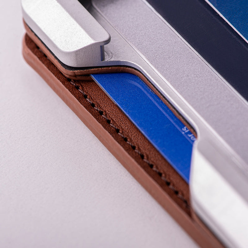Load image into Gallery viewer, D03 Dapper™ Bifold Wallet
