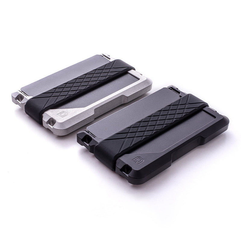 Load image into Gallery viewer, D03 Lite Dapper Rail Wallet
