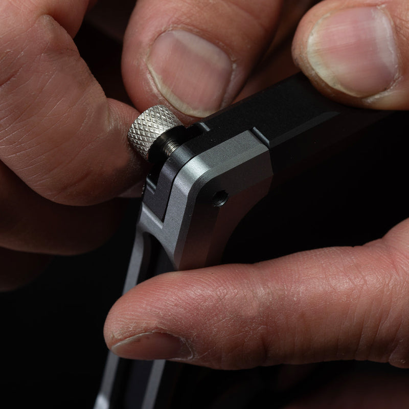 Load image into Gallery viewer, DANGO ADAPT CASE - IPHONE 16 PRO MAX
