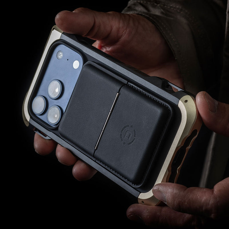 Load image into Gallery viewer, DANGO ADAPT CASE - IPHONE 17 PRO
