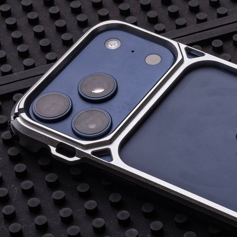 Load image into Gallery viewer, DANGO COVERT CASE FOR IPHONE 17 PRO
