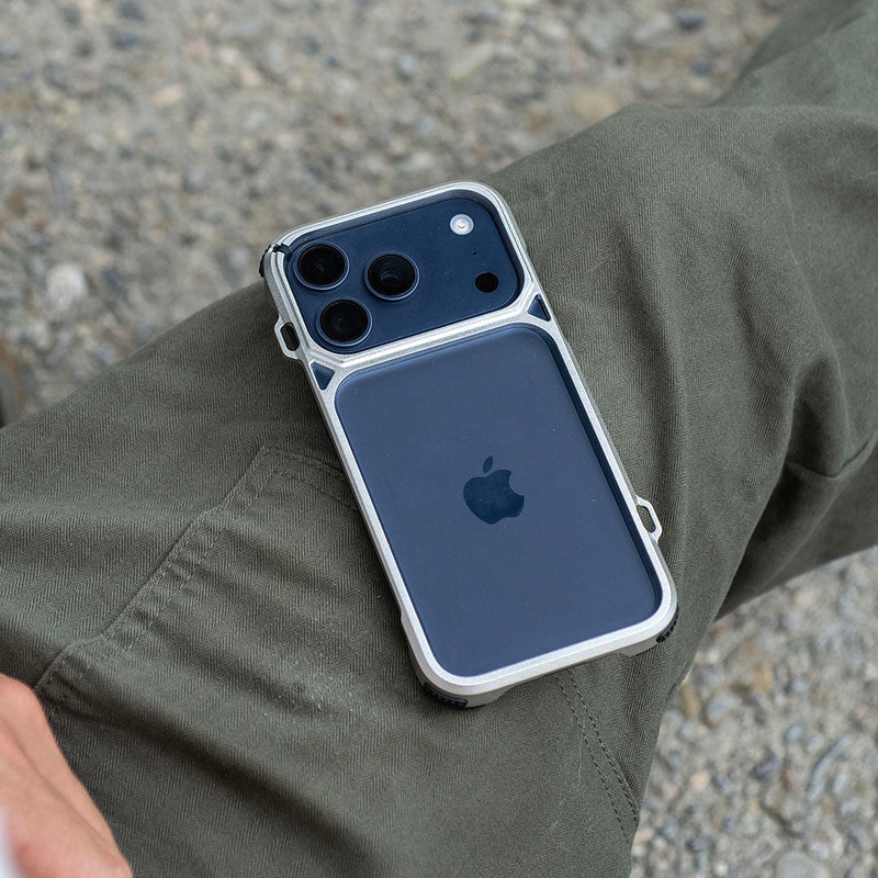 Load image into Gallery viewer, DANGO COVERT CASE FOR IPHONE 17 PRO
