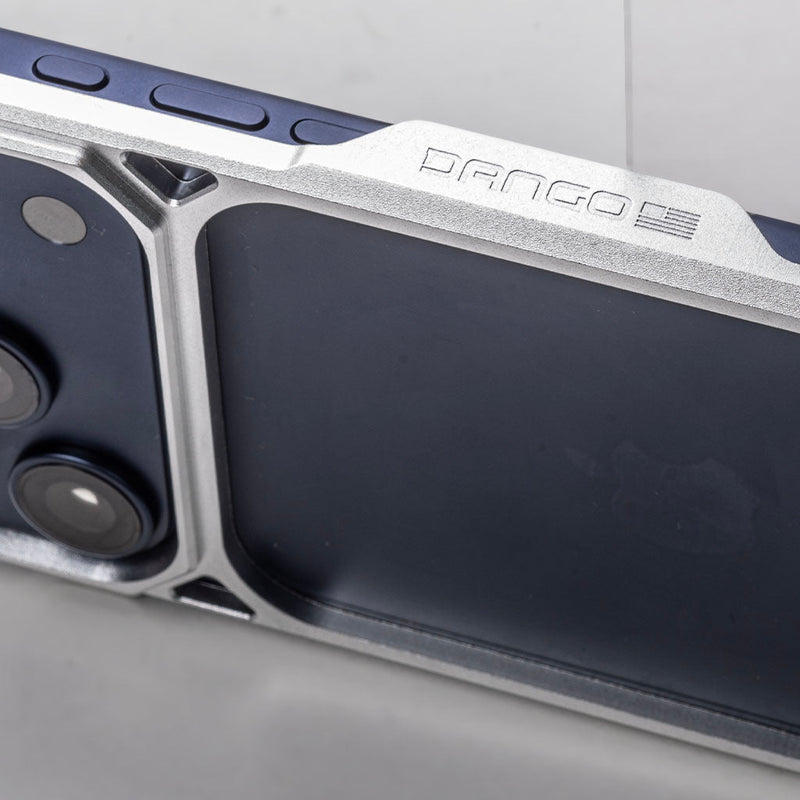 Load image into Gallery viewer, DANGO COVERT CASE FOR IPHONE 17 PRO
