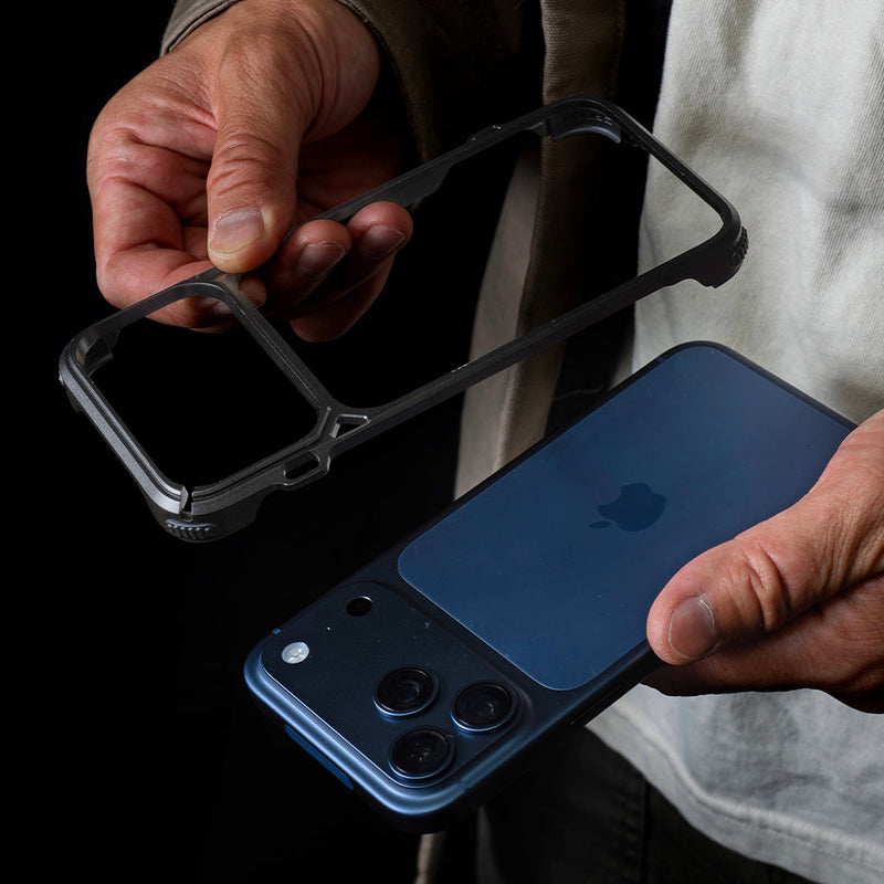 Load image into Gallery viewer, DANGO COVERT CASE FOR IPHONE 17 PRO MAX
