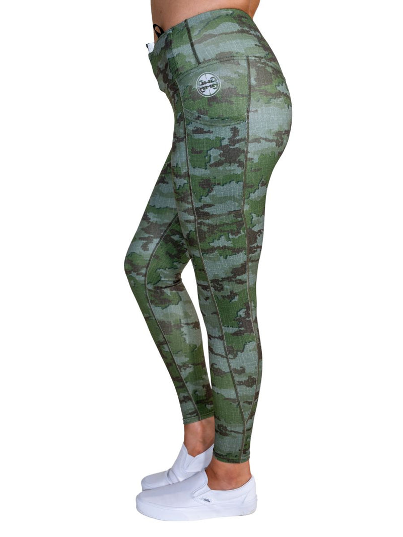Load image into Gallery viewer, Defender Concealed Carry Leggings | TerraVerde™ Camo
