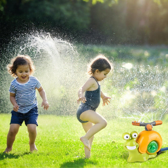2-in-1 Snail Baseball Sprinkler – Rotating Summer Water Toy