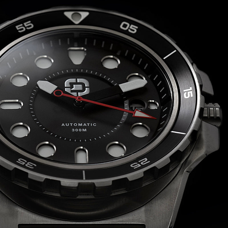 Load image into Gallery viewer, DV-02 - Automatic Dive Watch with Silicone Sport Strap
