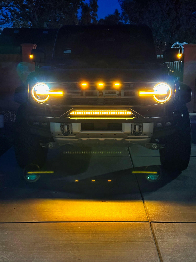 Load image into Gallery viewer, 2021+ Ford Bronco Modular Bumper 30in Light Bar
