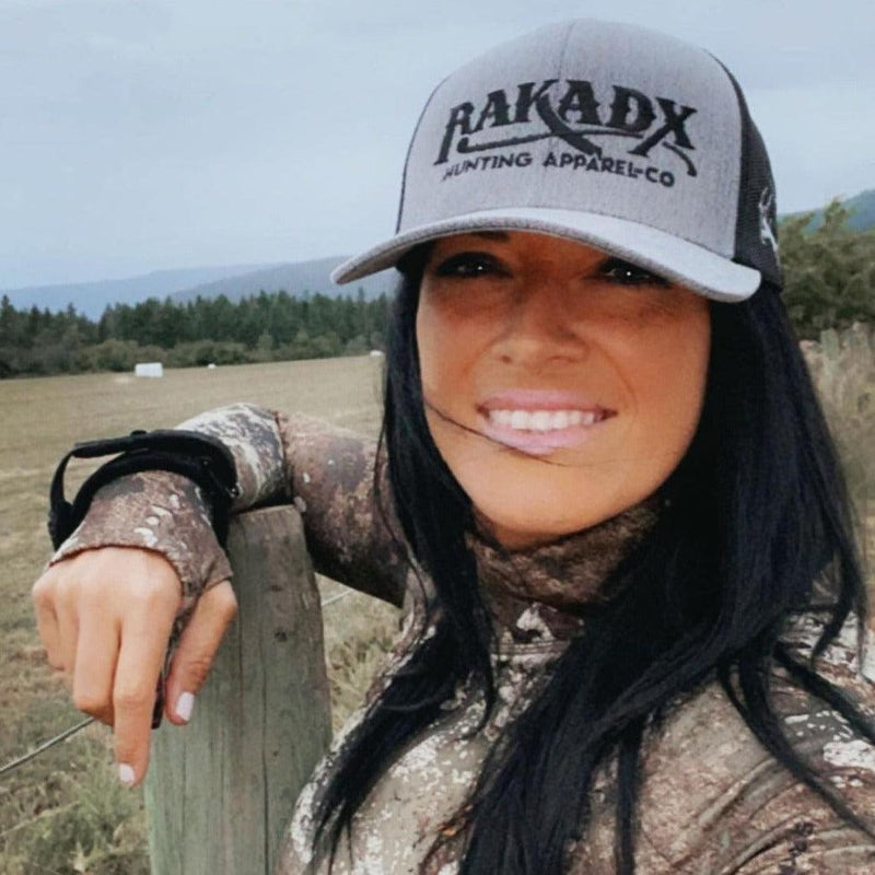 Load image into Gallery viewer, Everest Snapback Hat
