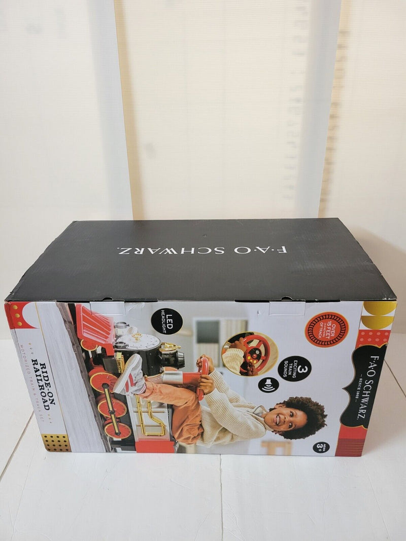Load image into Gallery viewer, FAO Schwarz Express Ride-On Train: The Ultimate Kids&#39; Adventure!
