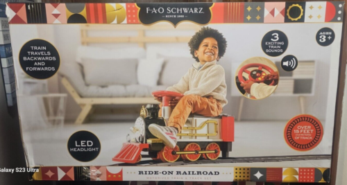 Load image into Gallery viewer, FAO Schwarz Motorized Train Set with LED Lights and 15+ Feet of Track - Brand New!

